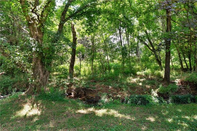 28 Priory Club Drive NW, Cartersville, GA 30120