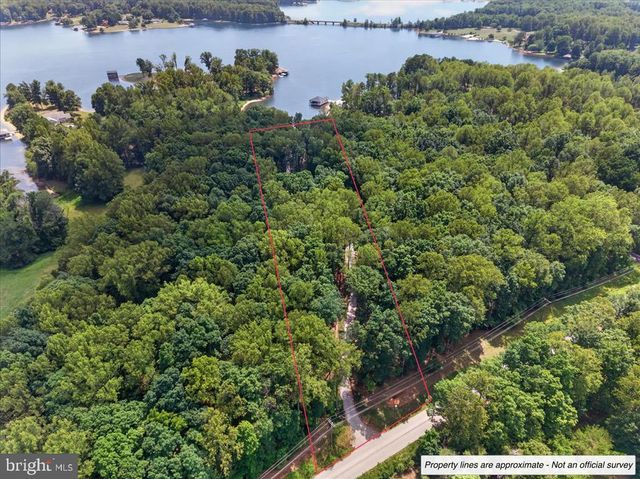 800 CARRS BRIDGE, Bumpass, VA 23024