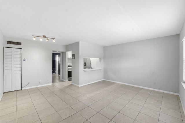 1470 N Dixie Highway 43, Fort Lauderdale, FL 33304