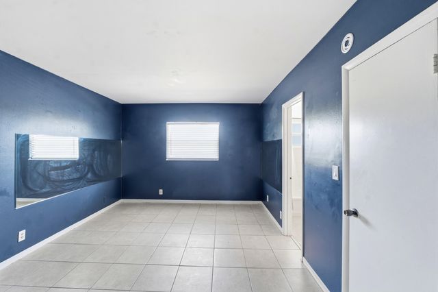 1470 N Dixie Highway 43, Fort Lauderdale, FL 33304