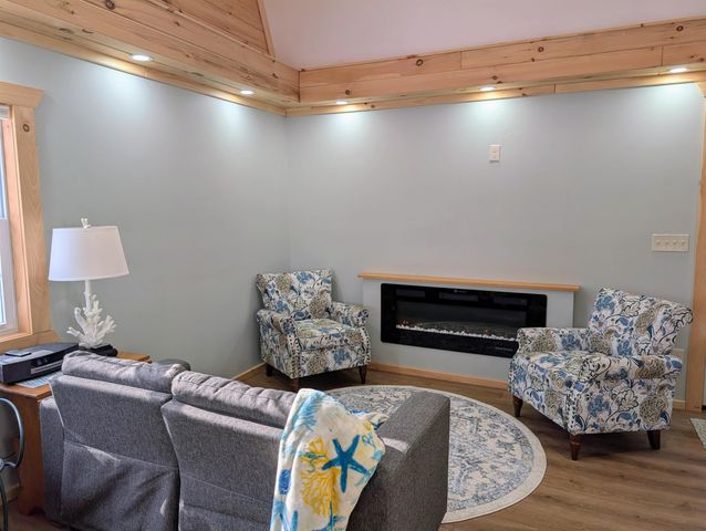 9140 Beech Street, Lake, MI 48632