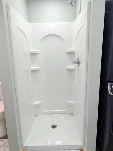 9140 Beech Street, Lake, MI 48632