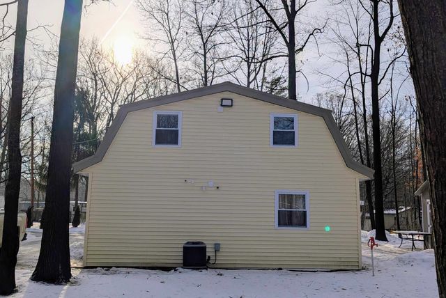 9140 Beech Street, Lake, MI 48632