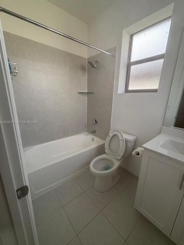 20964 NE 8th Ave, Miami, FL 33179