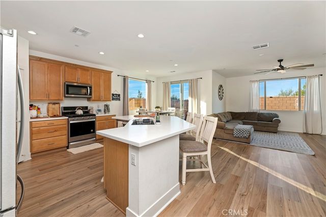 30464 Astoria Lane, Murrieta, CA 92563