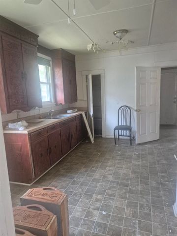 3904 W 11 Street, Little Rock, AR 72204