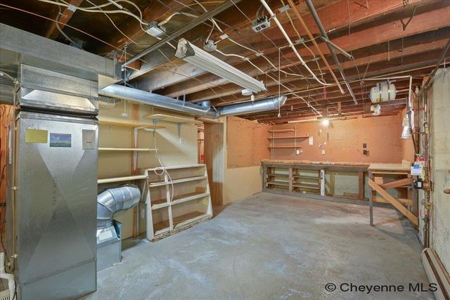 3422 WARREN AVE, Cheyenne, WY 82001