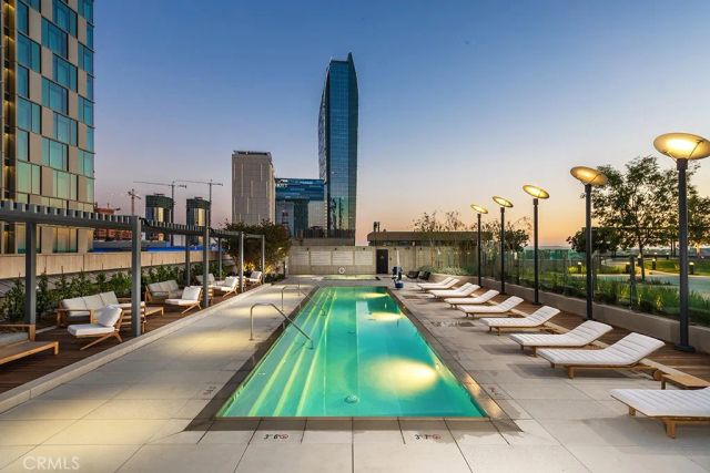 889 Francisco Street 1909, Los Angeles, CA 90017