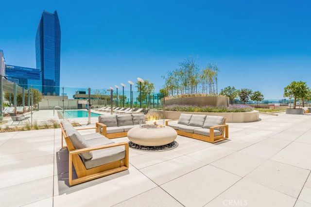 889 Francisco Street 1909, Los Angeles, CA 90017