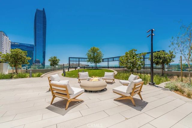 889 Francisco Street 1909, Los Angeles, CA 90017