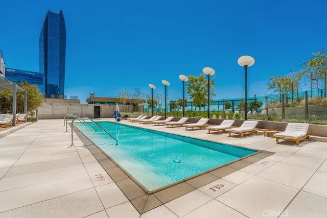 889 Francisco Street 1909, Los Angeles, CA 90017