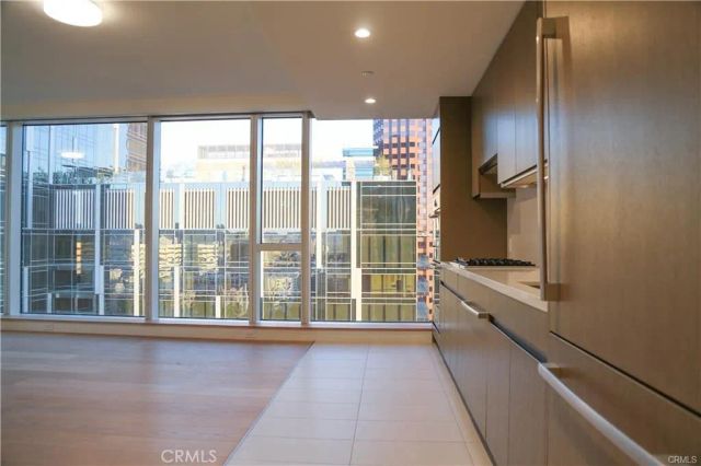 889 Francisco Street 1909, Los Angeles, CA 90017