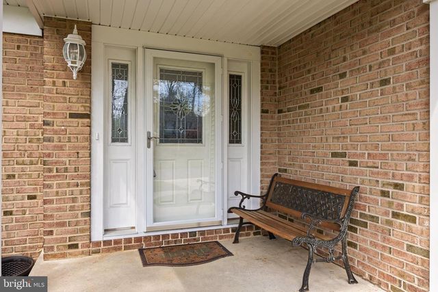 725 CORNWALLIS DR, Mount Laurel, NJ 08054