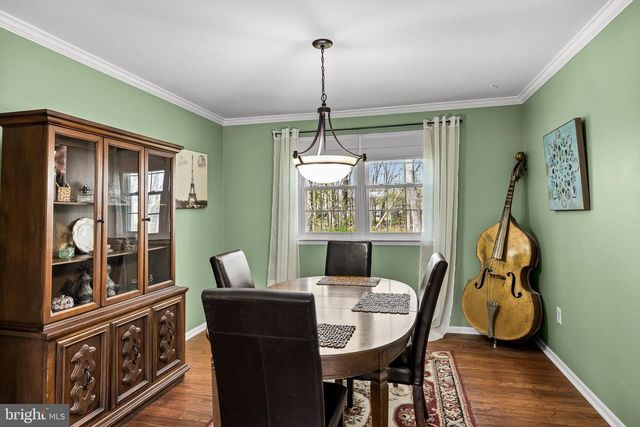 725 CORNWALLIS DR, Mount Laurel, NJ 08054