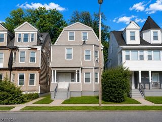 18 Girard Ave, East Orange City, NJ 07017