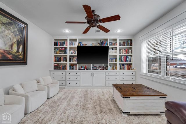 102 Olive Street, Pocahontas, AR 72455