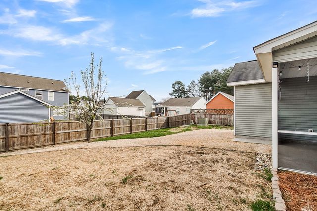 102 Worthington Drive, Moncks Corner, SC 29461