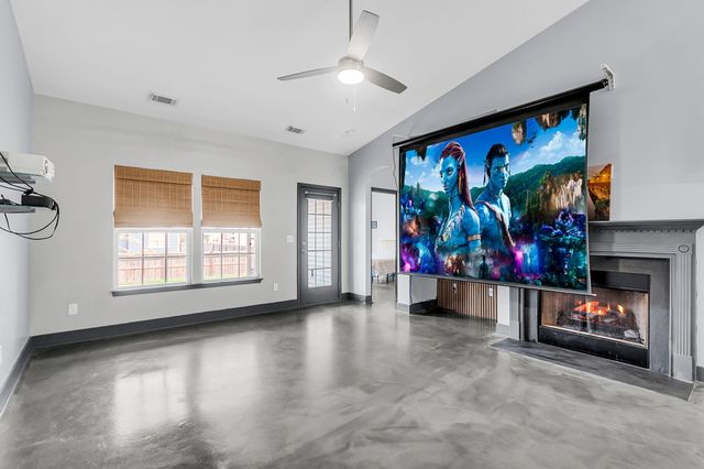 102 Worthington Drive, Moncks Corner, SC 29461