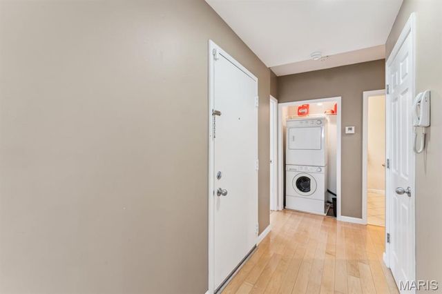 377 N Boyle Avenue A, St Louis, MO 63108