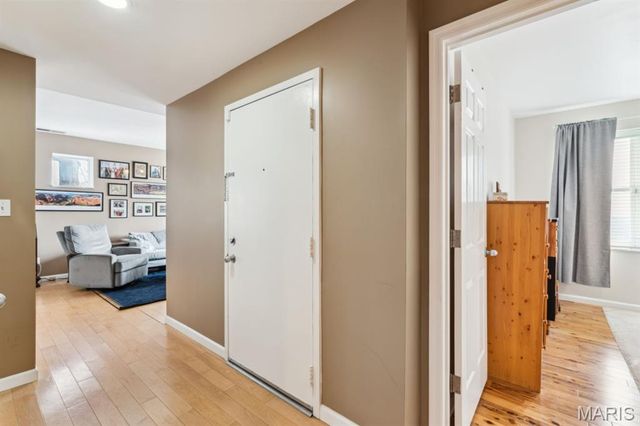 377 N Boyle Avenue A, St Louis, MO 63108