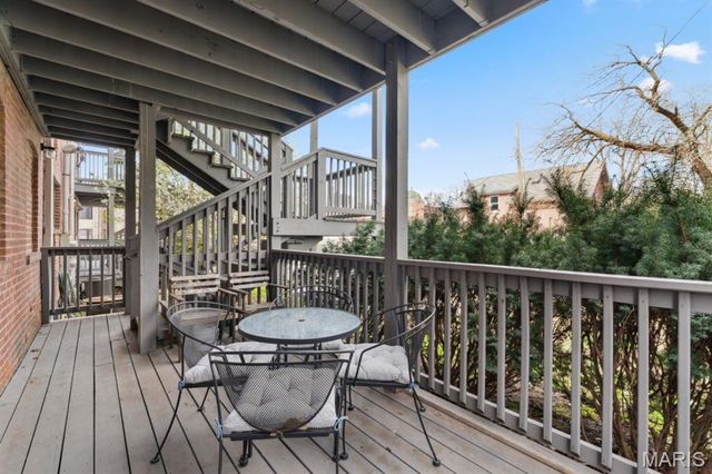 377 N Boyle Avenue A, St Louis, MO 63108