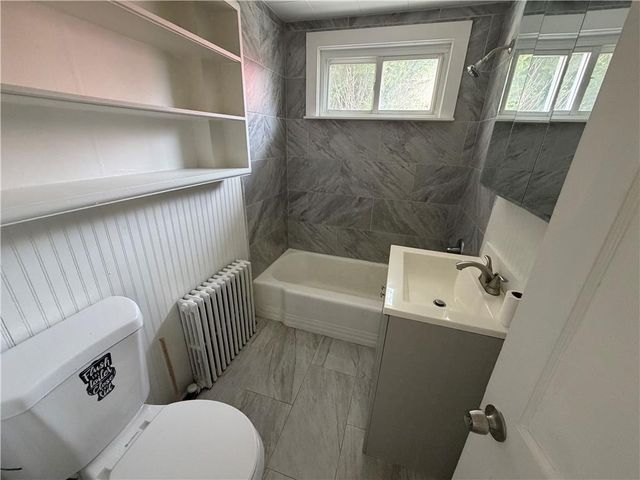 827 Milton Street, Easton, PA 18042