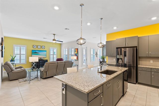 8322 CANETTI STREET, Orlando, FL 32827