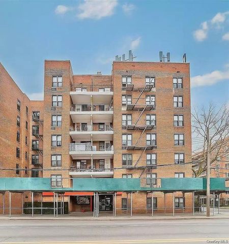 38-25 Parsons Boulevard 4I, Flushing, NY 11354
