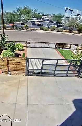 1825 E ADAMS Street, Phoenix, AZ 85034