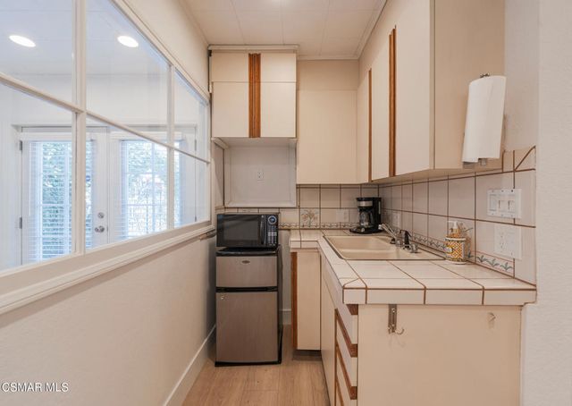 4524 Greengate Court, Westlake Village, CA 91361