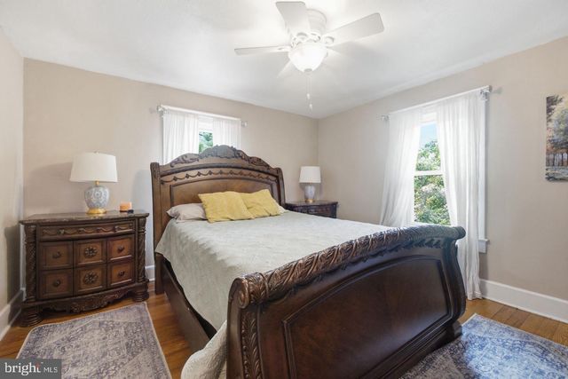 213 E STONEWALL DR, Front Royal, VA 22630