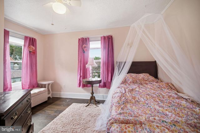 213 E STONEWALL DR, Front Royal, VA 22630