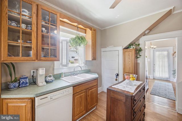 213 E STONEWALL DR, Front Royal, VA 22630