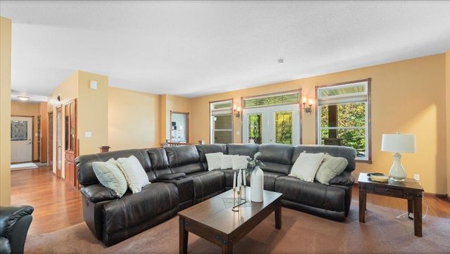 3411 Pawnee Drive SE, Alexandria, MN 56308