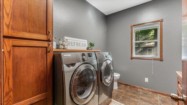 3411 Pawnee Drive SE, Alexandria, MN 56308