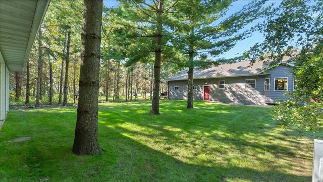 3411 Pawnee Drive SE, Alexandria, MN 56308