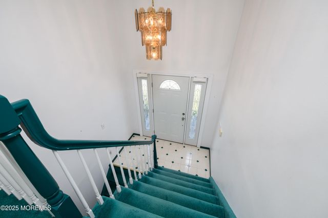 85 Starlight Road, Howell, NJ 07731