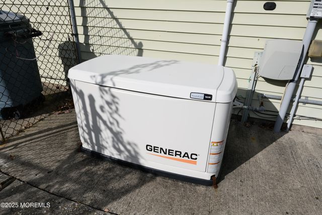 85 Starlight Road, Howell, NJ 07731