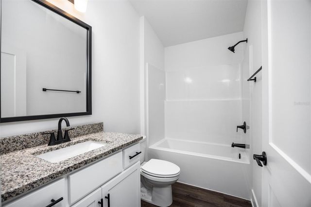 2572 SW 250TH TERRACE, Newberry, FL 32669