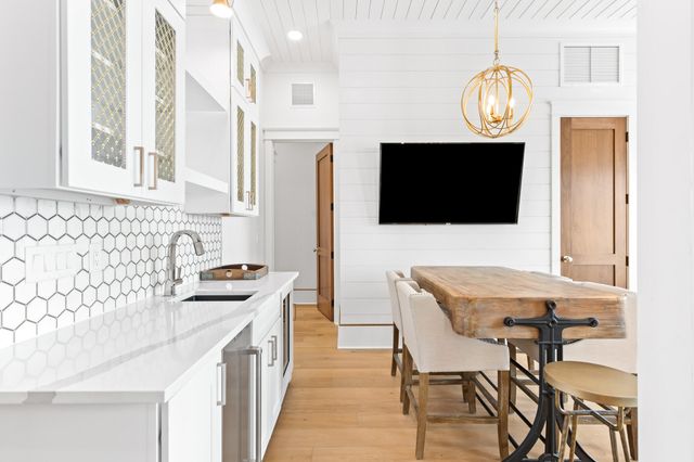 17 Palm Ct Lane, Inlet Beach, FL 32461