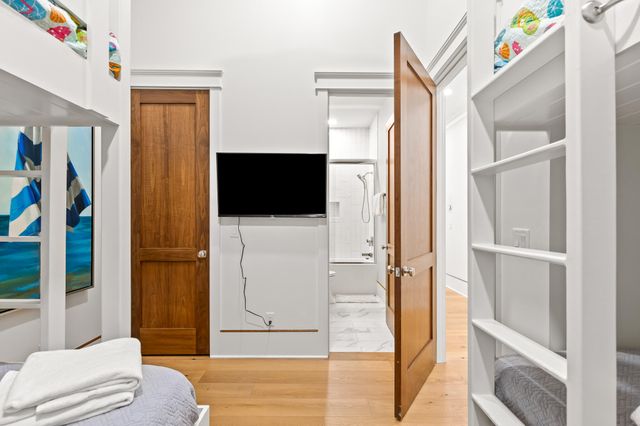 17 Palm Ct Lane, Inlet Beach, FL 32461