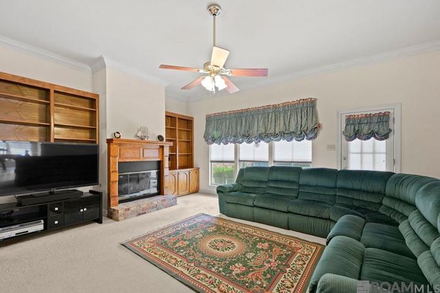 5471 Stones River Ave, Baton Rouge, LA 70817