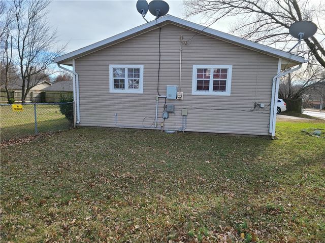 1803 40th Street, Springdale, AR 72762