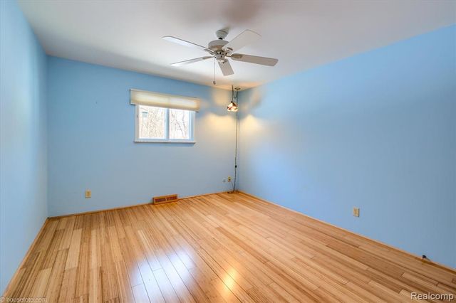 3337 Field Road 10, Clio, MI 48420