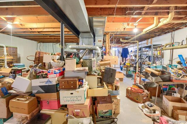 3337 Field Road 10, Clio, MI 48420