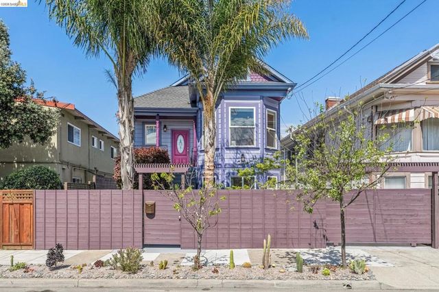 848 33rd St, Oakland, CA 94608