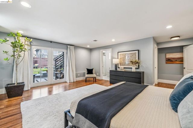 848 33rd St, Oakland, CA 94608