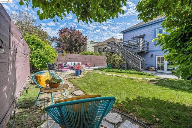 848 33rd St, Oakland, CA 94608