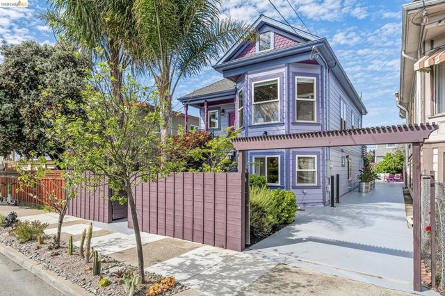 848 33rd St, Oakland, CA 94608