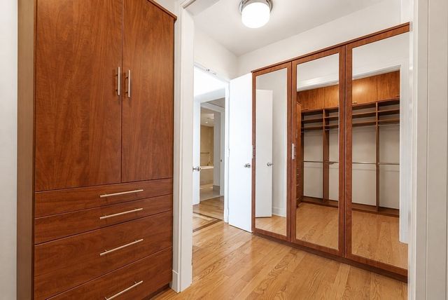 500 Atlantic Ave PH20J, Boston, MA 02210